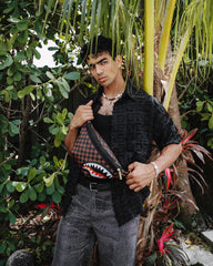 SAWTOOTH SHARKS IN PARIS SAVVY CROSSBODY